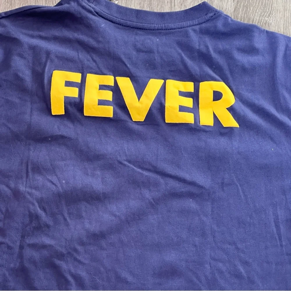 FISLL | Large | Caitlin Clark Indiana Fever Embroidered Short Sleeve Tee - NWT! - Picture 6 of 6